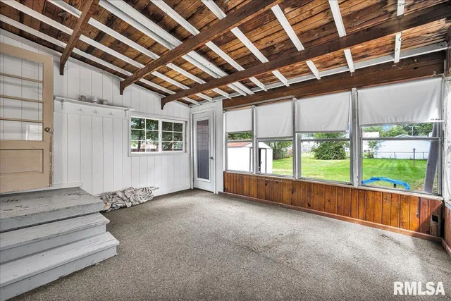 $90,000 | 1165 Jefferson Street, Galesburg, IL 61401