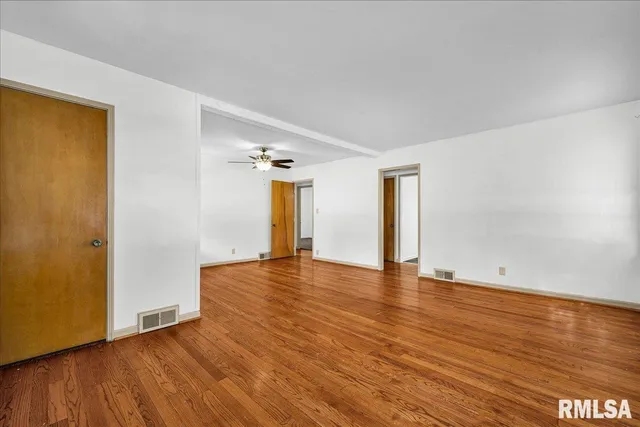 $90,000 | 1165 Jefferson Street, Galesburg, IL 61401