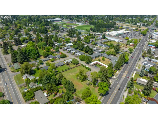 $750,000 | River Road, Eugene, OR 97404