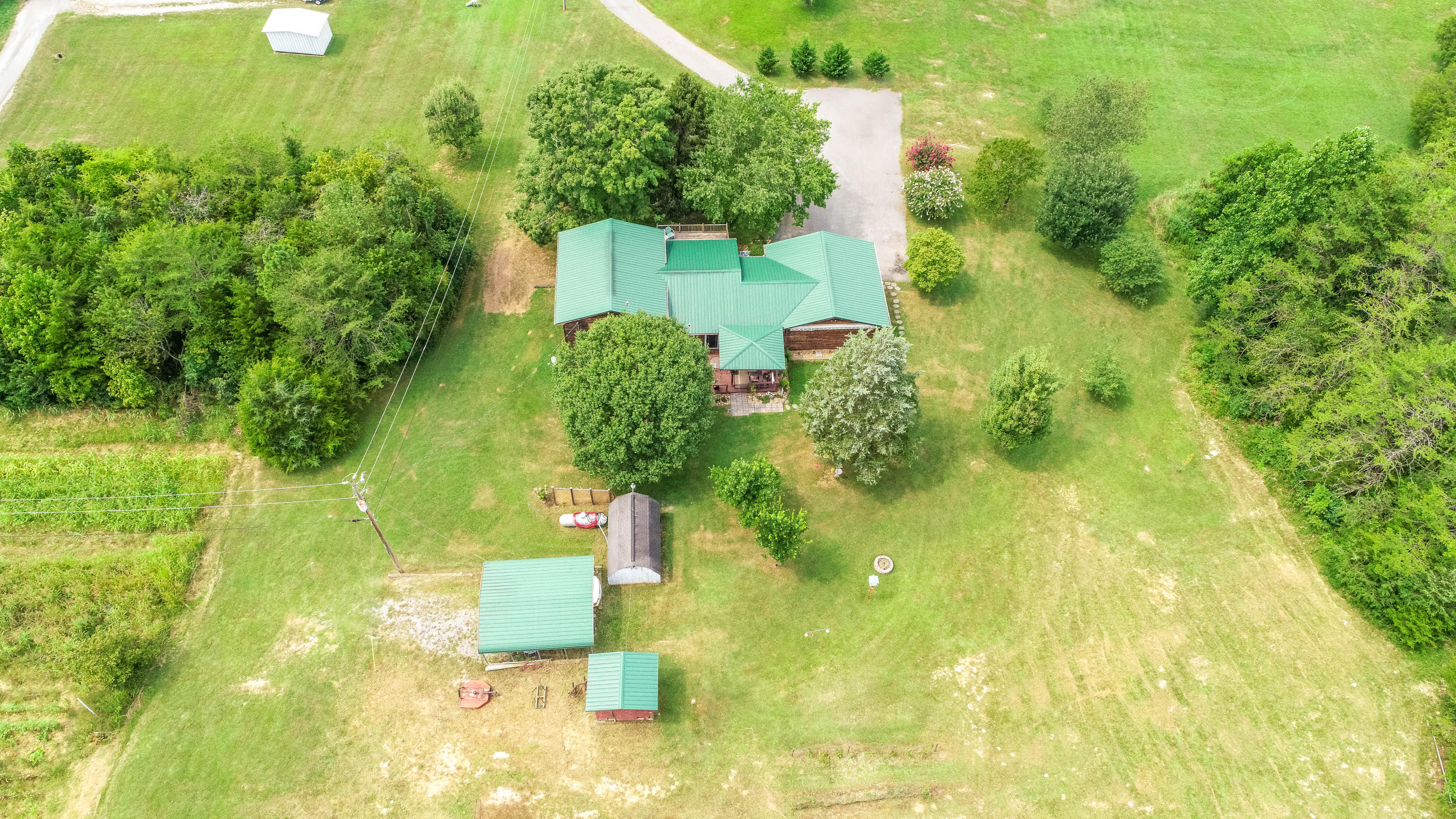 1621 Hickory Valley Road Maynardville, TN 37807 - Photo 34 of 37 35