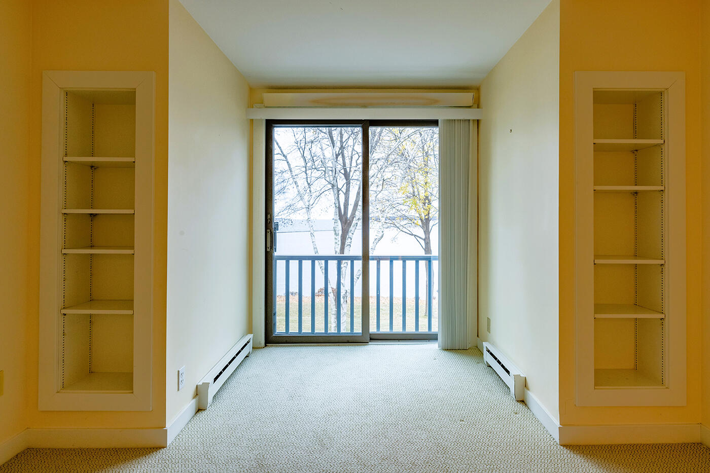 9 Jameson Point Road, Unit 10 Rockland, ME 04841 - Photo 22 of 42 PrimaryBedroom (4)