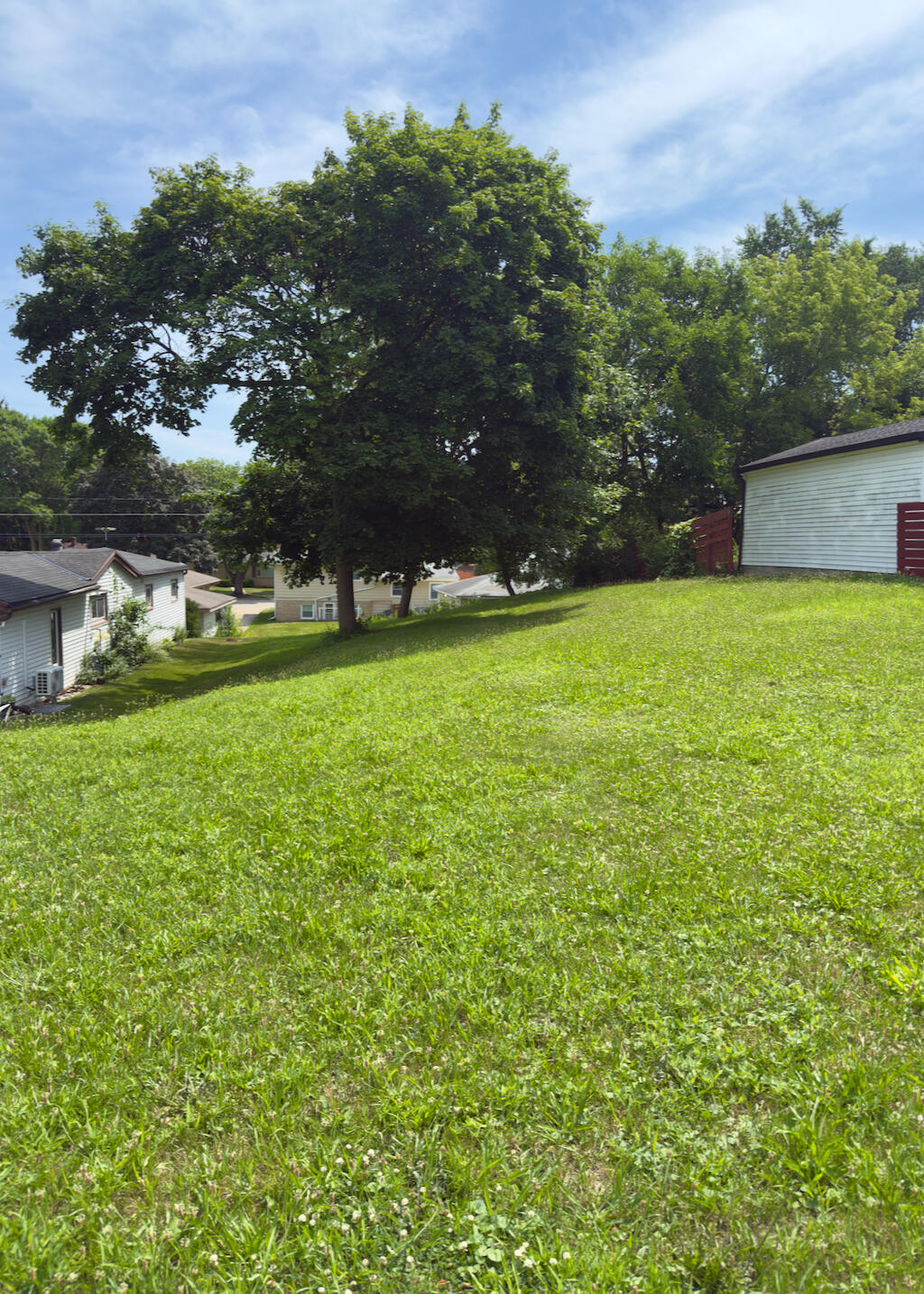 1005 Perry Avenue Racine, WI 53406 - Photo 1 of 2 IMG_0616 (1)