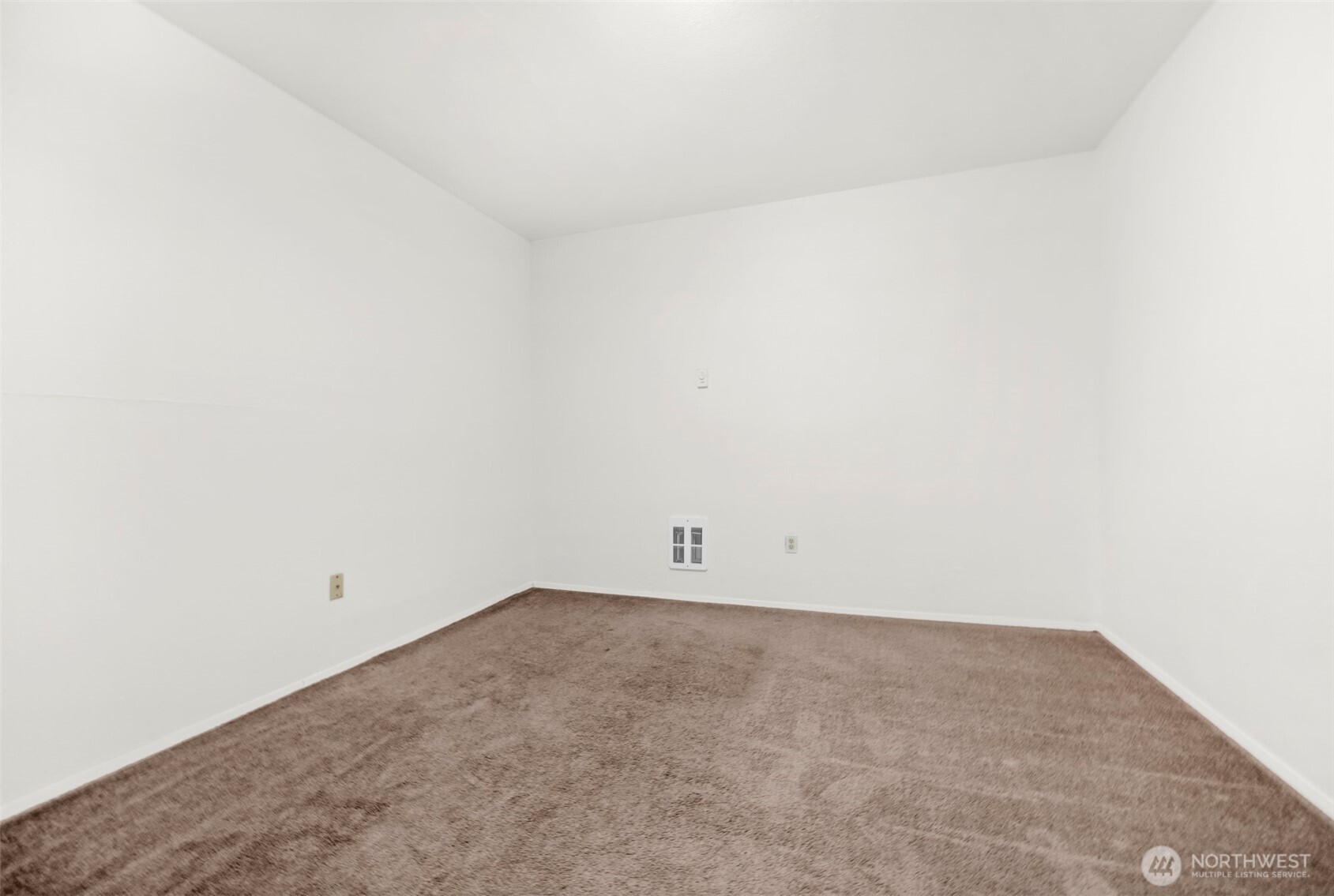 6920 Armar Road Marysville, WA 98270 - Photo 18 of 24 a view of an empty room