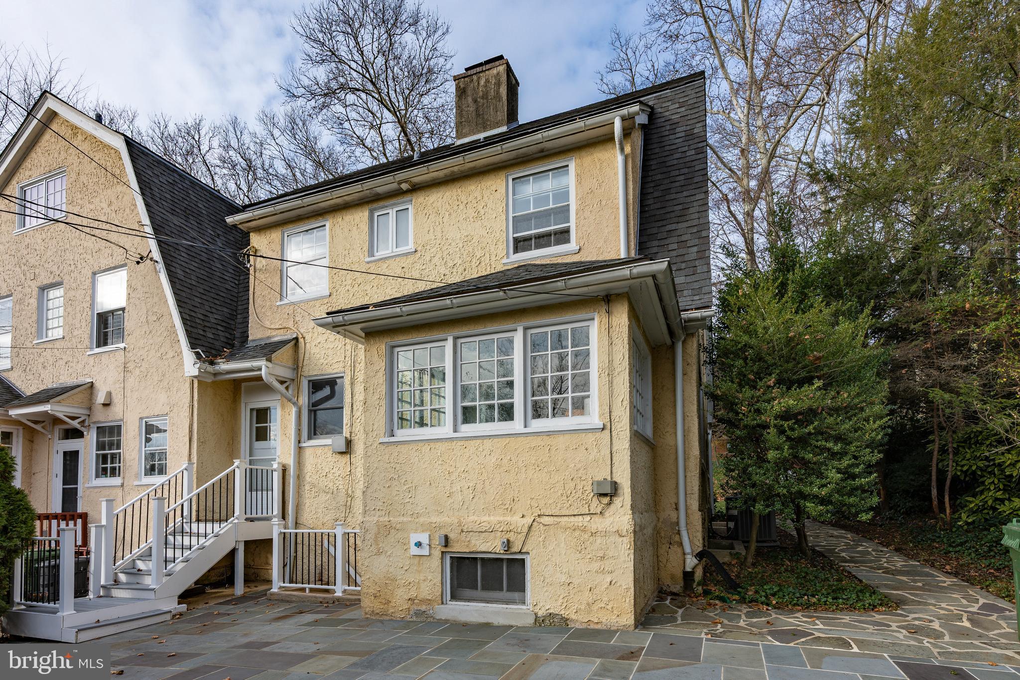 4307 Wickford Road Baltimore, MD 21210 - Photo 38 of 38 a front view of a house with garden