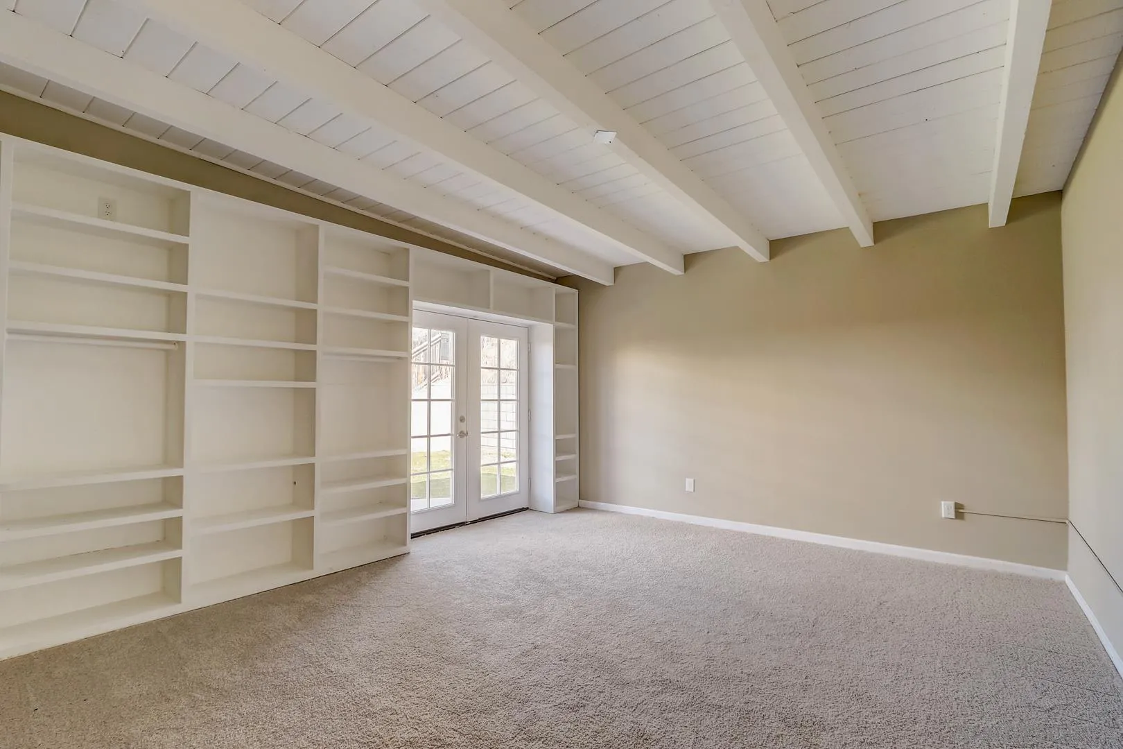 15107 Hesta Street Poway, CA 92064 - Photo 18 of 23 a view of an empty room with a window