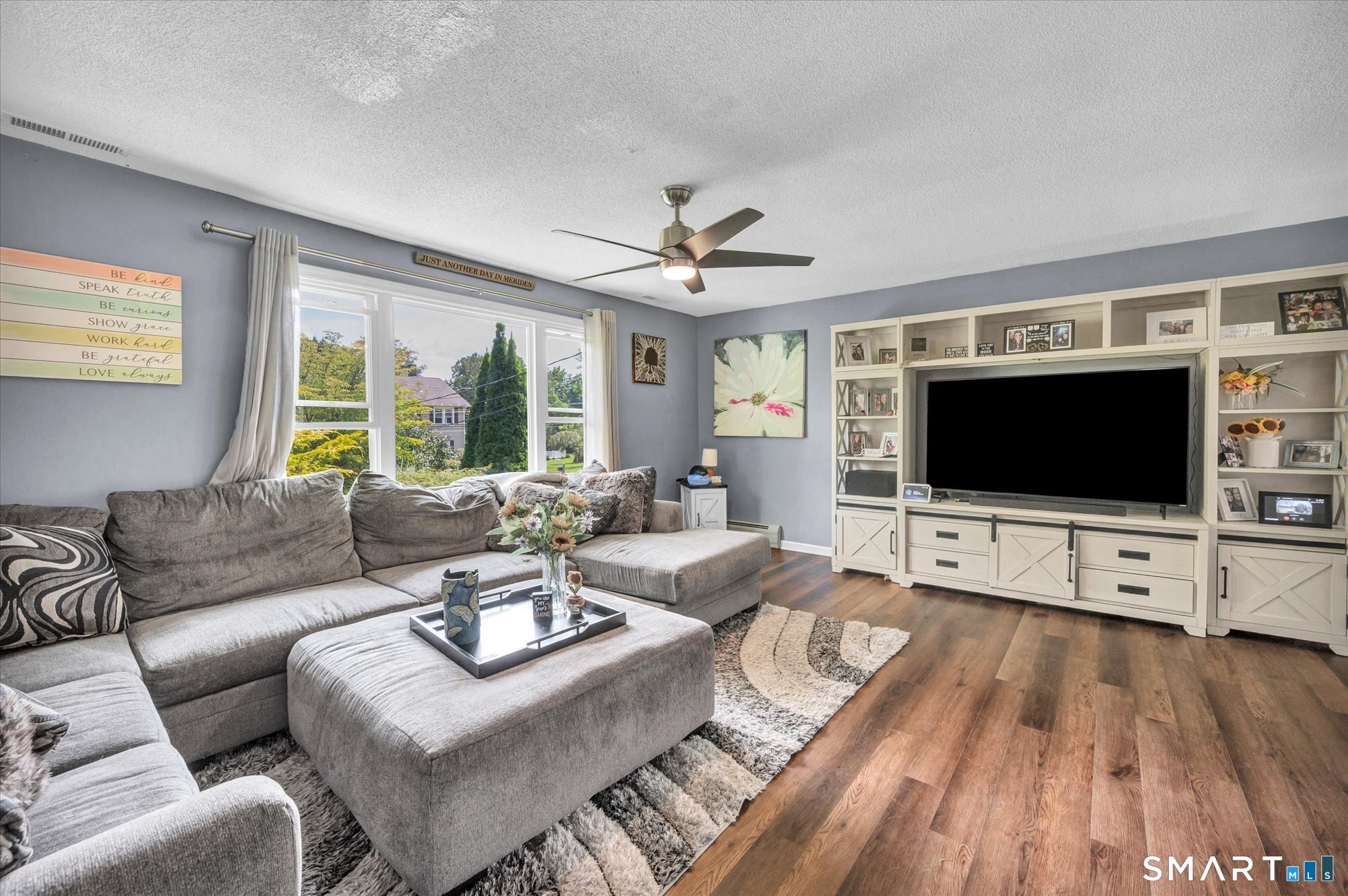 25 Spruce Street Meriden, CT 06451 - Photo 6 of 39 Gallery Image 6