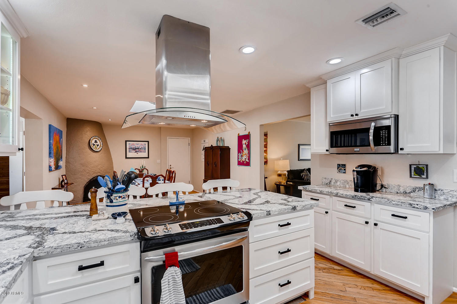 3826 East Bloomfield Road Phoenix, AZ 85032 - Photo 6 of 43 Kitchen
