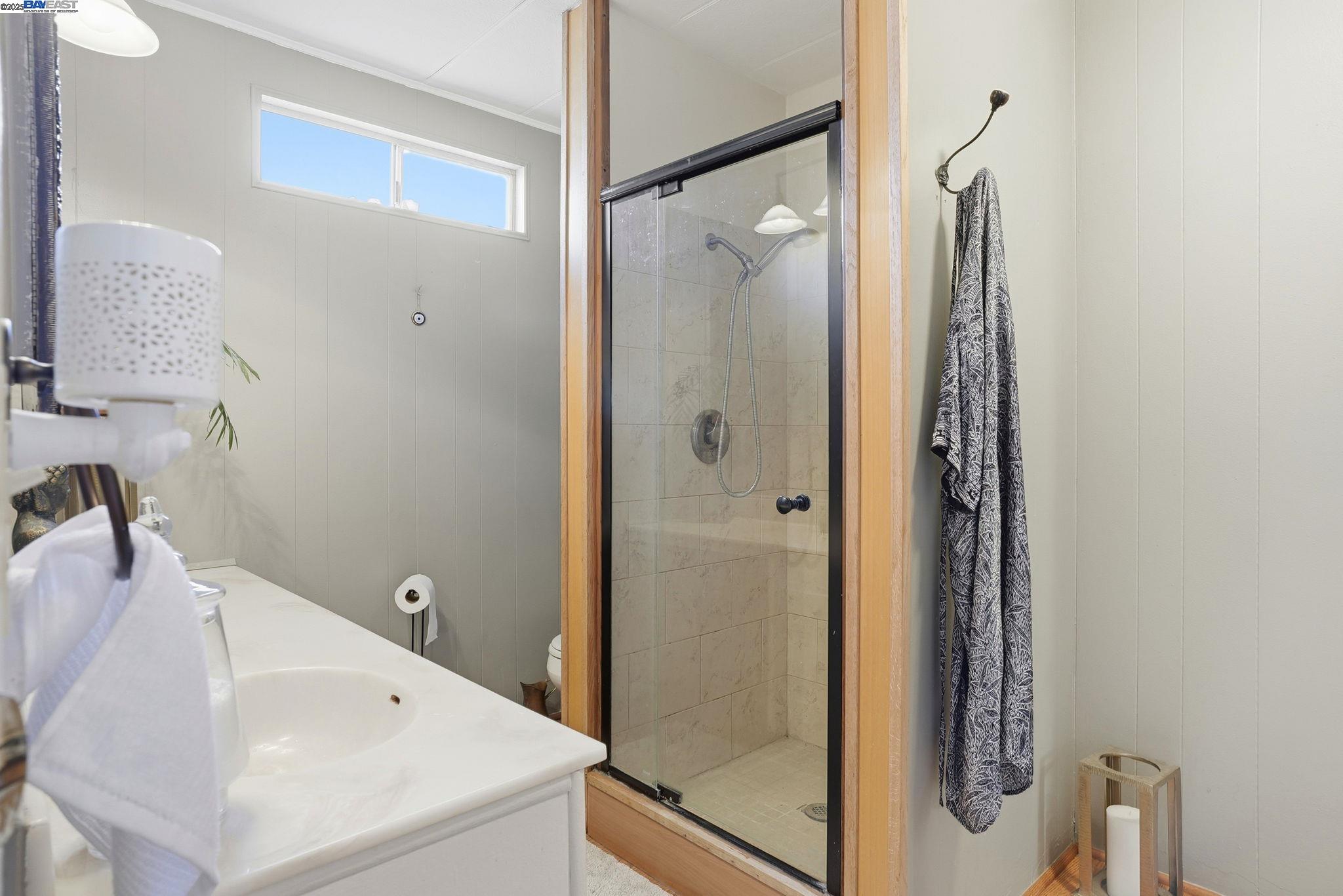 4141 Deep Creek Road, Unit 89 Fremont, CA 94555 - Photo 30 of 54 a bathroom with a tub and a shower