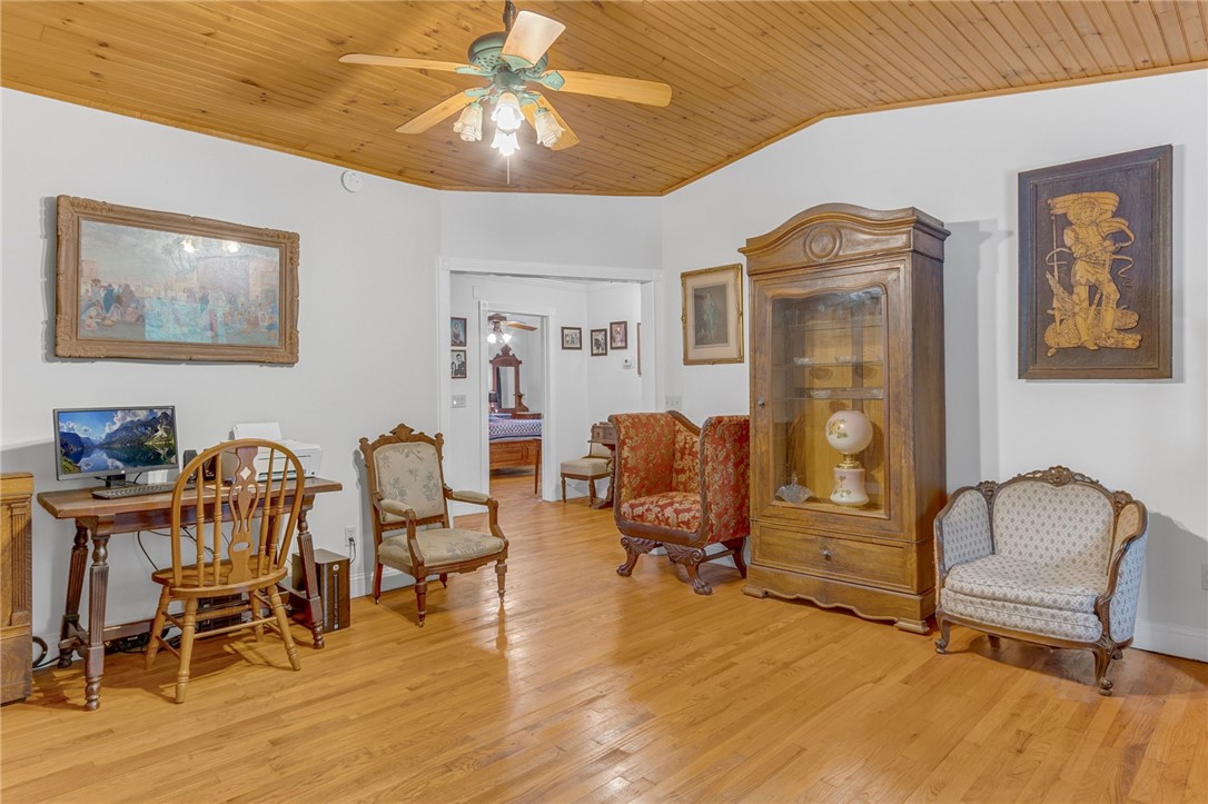 379 Connelly Road Pickens, SC 29671 - Photo 8 of 50