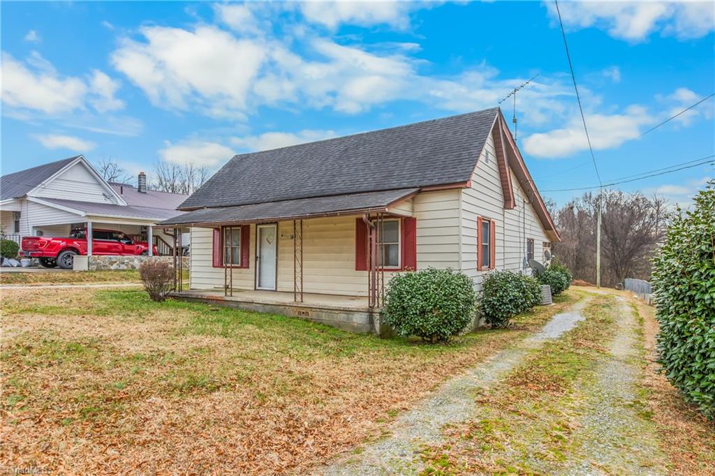 144 Center Street Cooleemee, NC 27014 - Photo 2 of 28