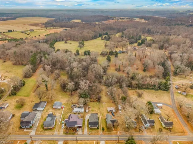 $114,150 | 144 Center Street, Cooleemee, NC 27014