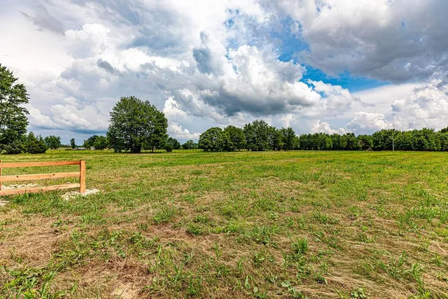 $122,999 | 3 Plano Trail Lane, Aurora, IN 47001