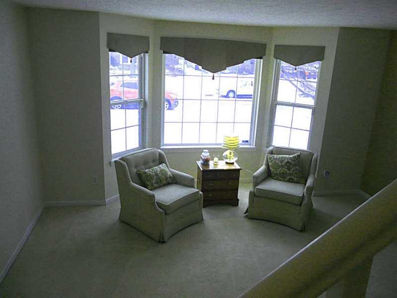 5102 Melbourne Road Indianapolis, IN 46228 - Photo 4 of 24 Gallery Image 4