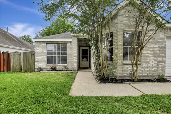 $1,750 | 1930 Greenbriar Colony Drive, Houston, TX 77032