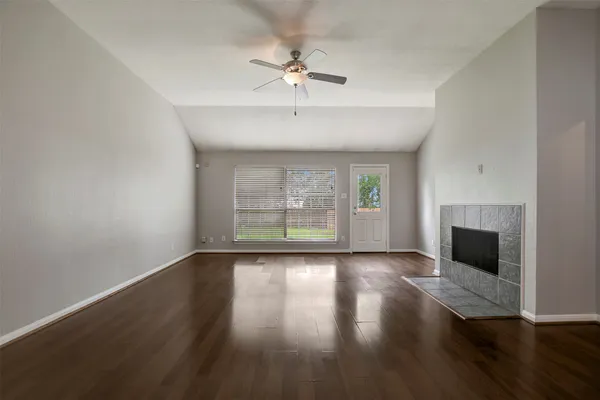 $1,750 | 1930 Greenbriar Colony Drive, Houston, TX 77032