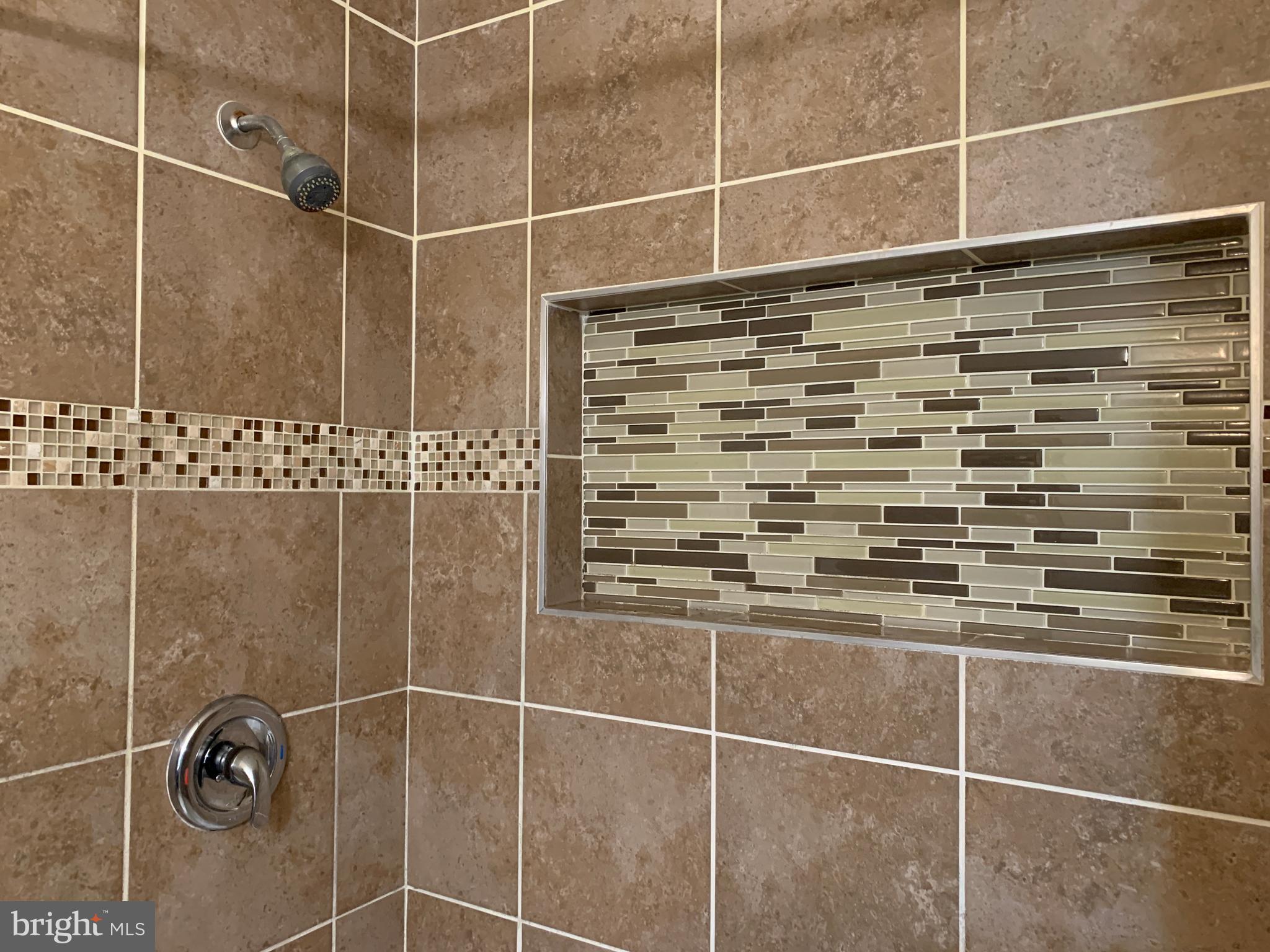 13648 Kingsman Road Woodbridge, VA 22193 - Photo 15 of 40 Gallery Image 15