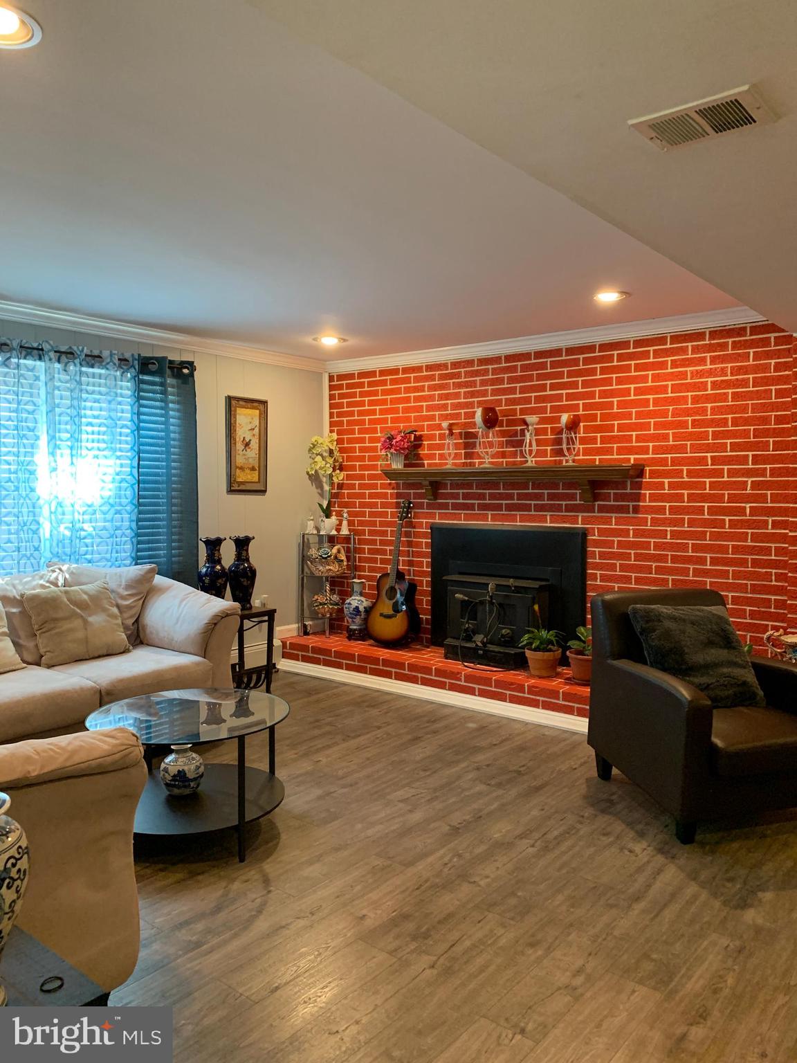 13648 Kingsman Road Woodbridge, VA 22193 - Photo 28 of 40 Basement Family Room