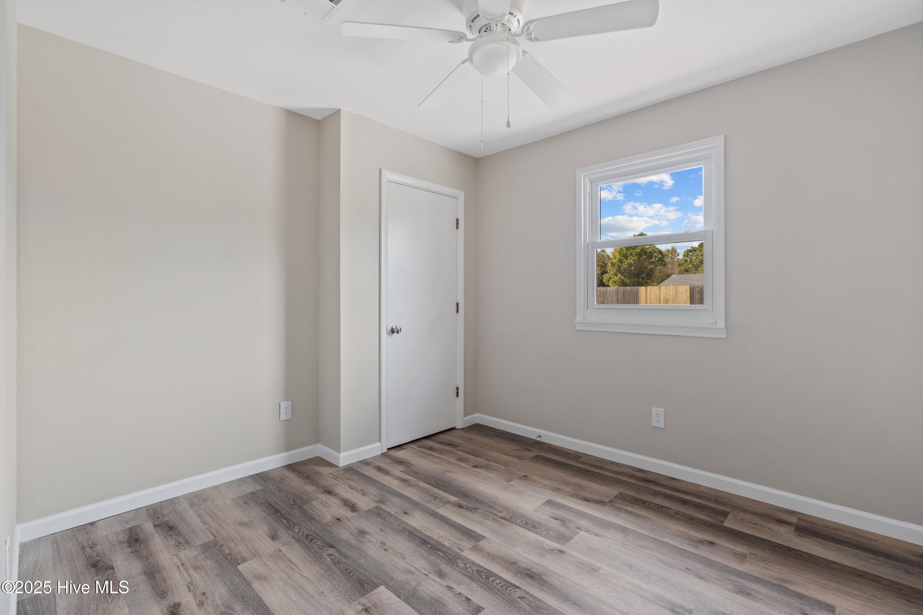 217 Cathay Road Wilmington, NC 28412 - Photo 13 of 29 011-217CathayRoad-Wilmington-NC-28412-SM