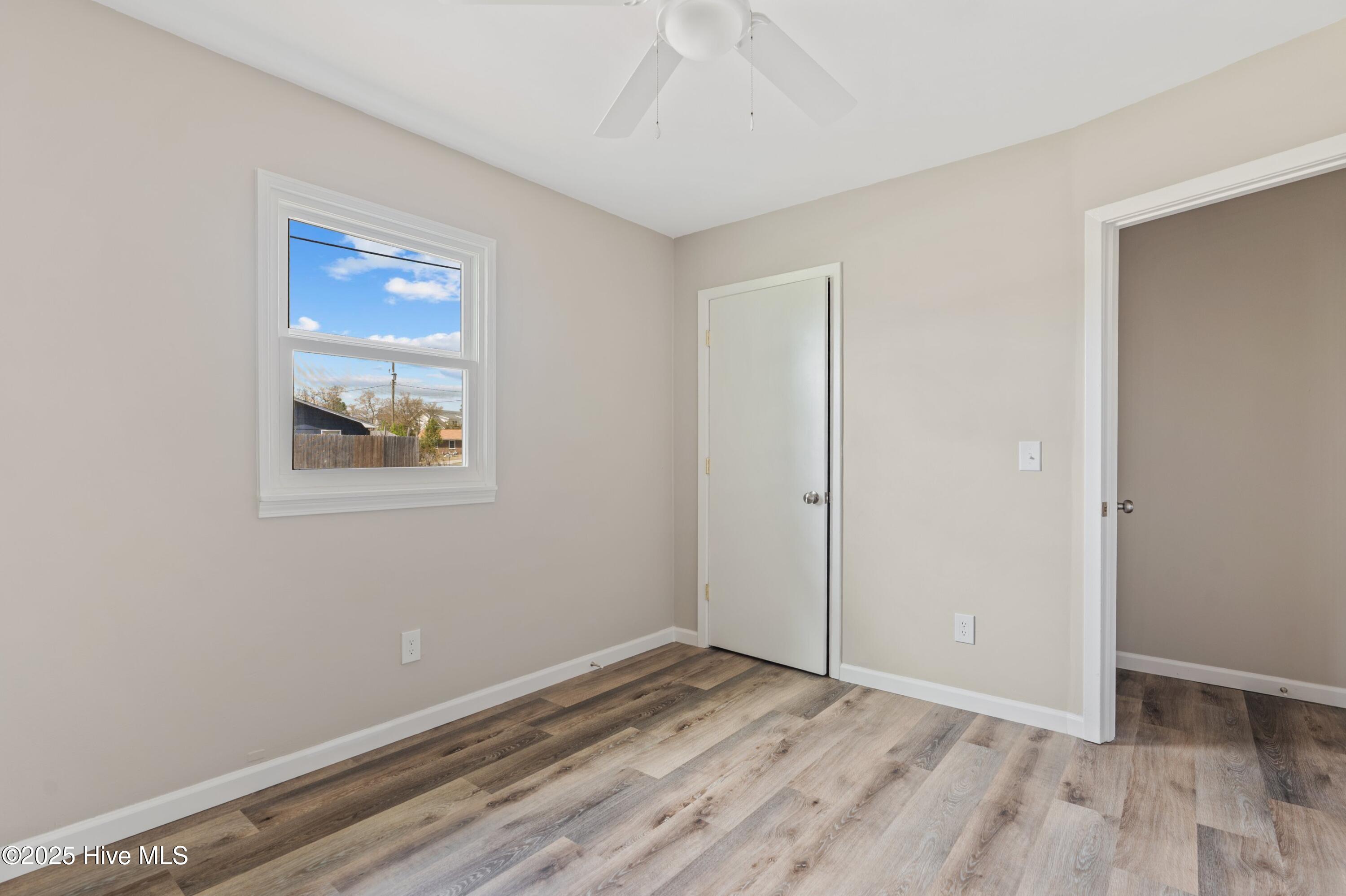 217 Cathay Road Wilmington, NC 28412 - Photo 17 of 29 015-217CathayRoad-Wilmington-NC-28412-SM