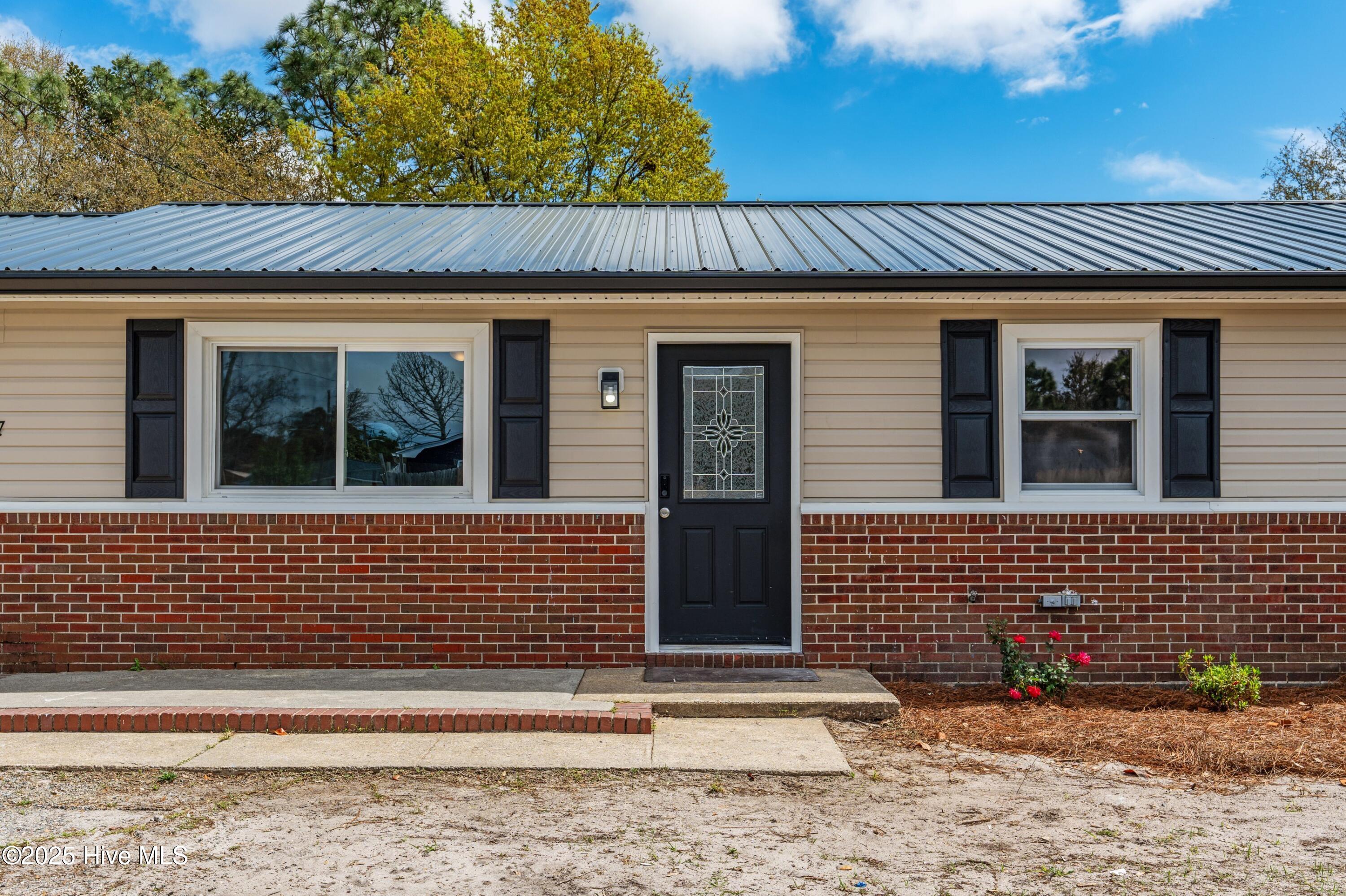 217 Cathay Road Wilmington, NC 28412 - Photo 27 of 29 025-217CathayRoad-Wilmington-NC-28412-SM