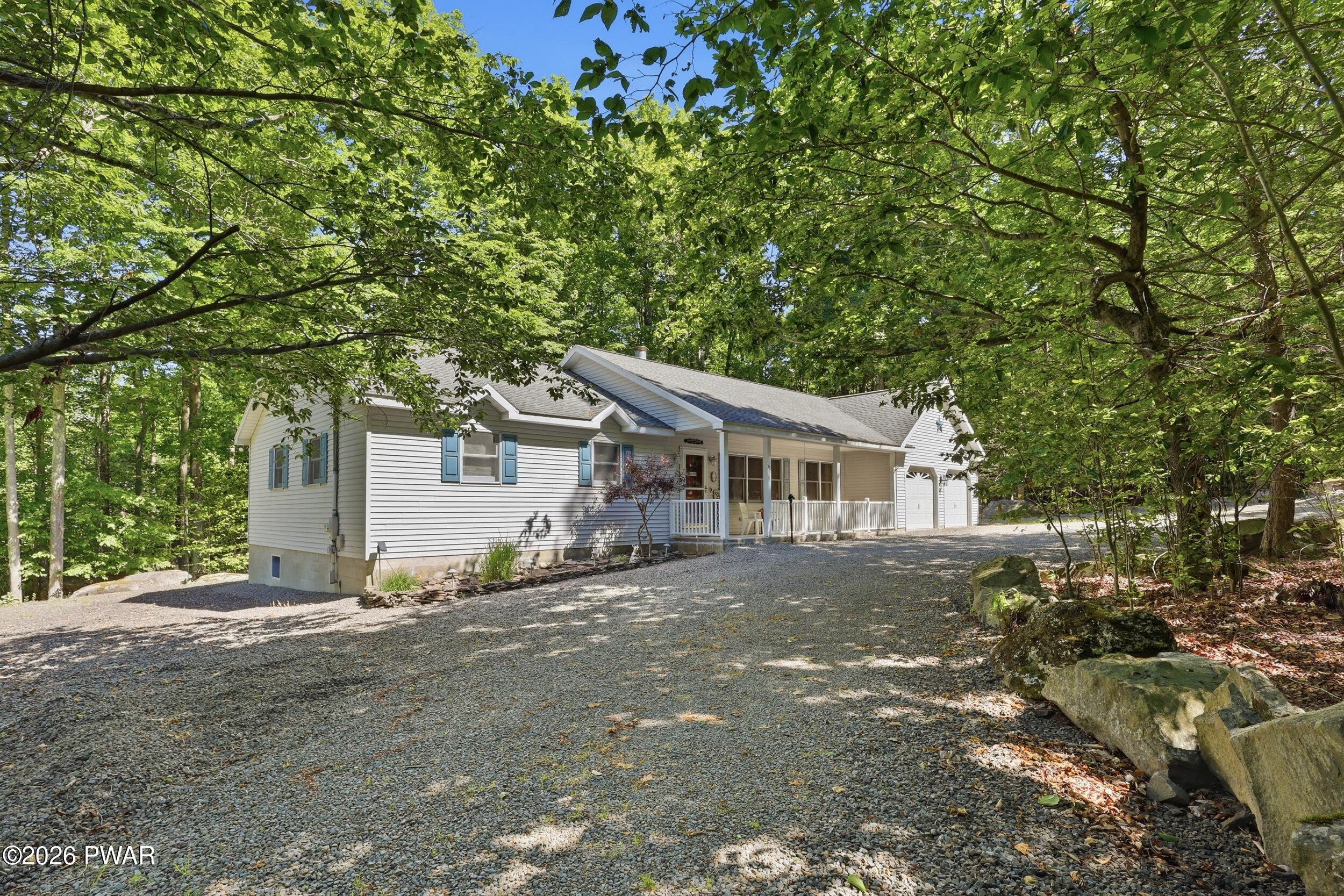 61 Phillips Road Newfoundland, PA 18445 - Photo 2 of 68