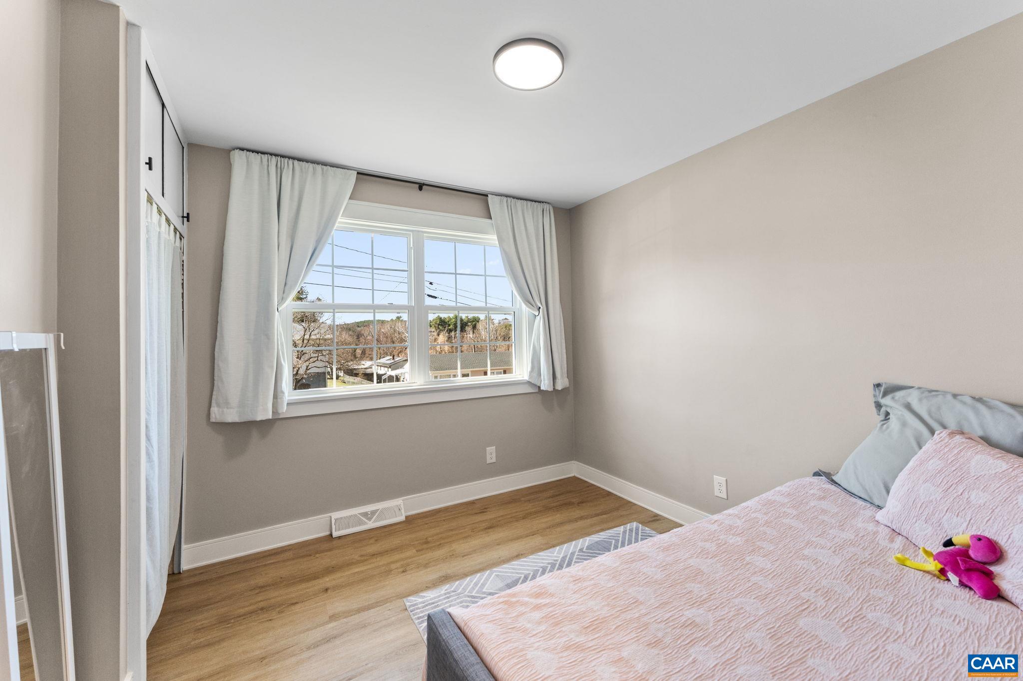 1659 Meridian Street Charlottesville, VA 22902 - Photo 16 of 30