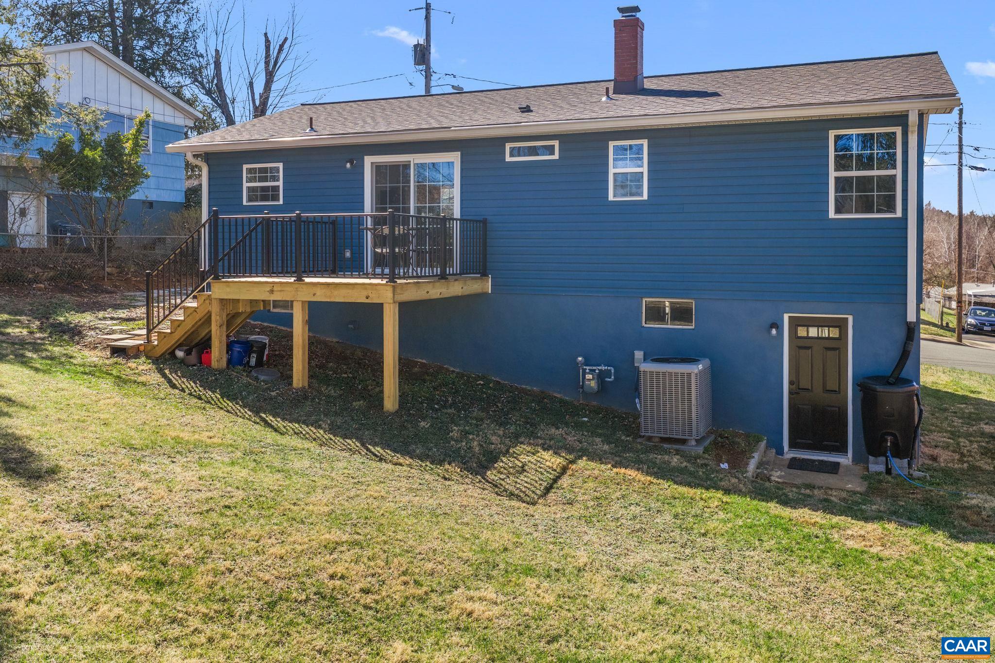 1659 Meridian Street Charlottesville, VA 22902 - Photo 2 of 30