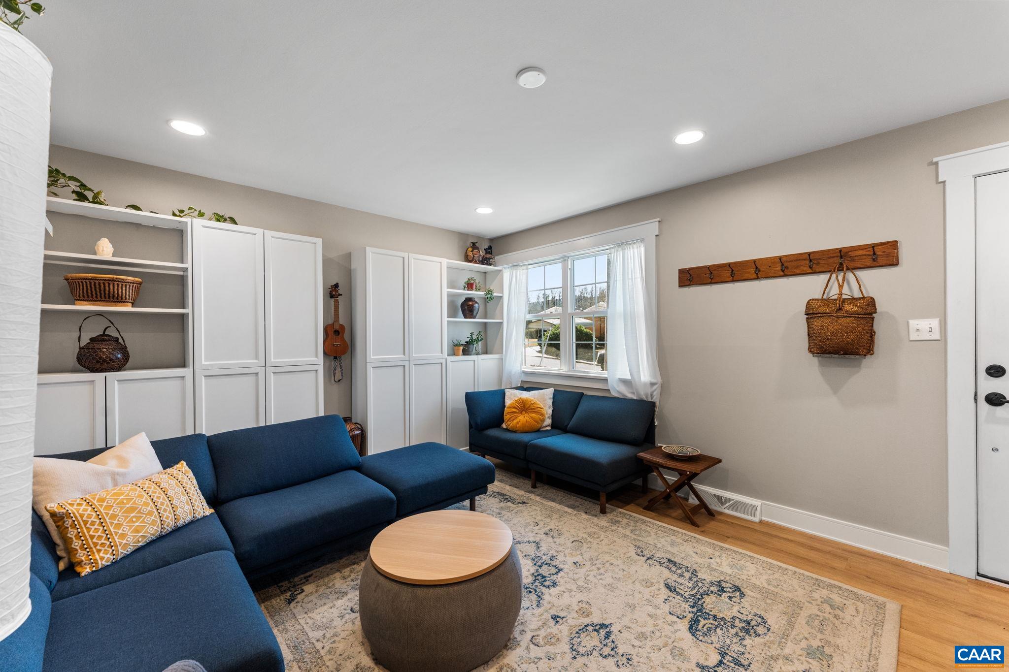 1659 Meridian Street Charlottesville, VA 22902 - Photo 4 of 30