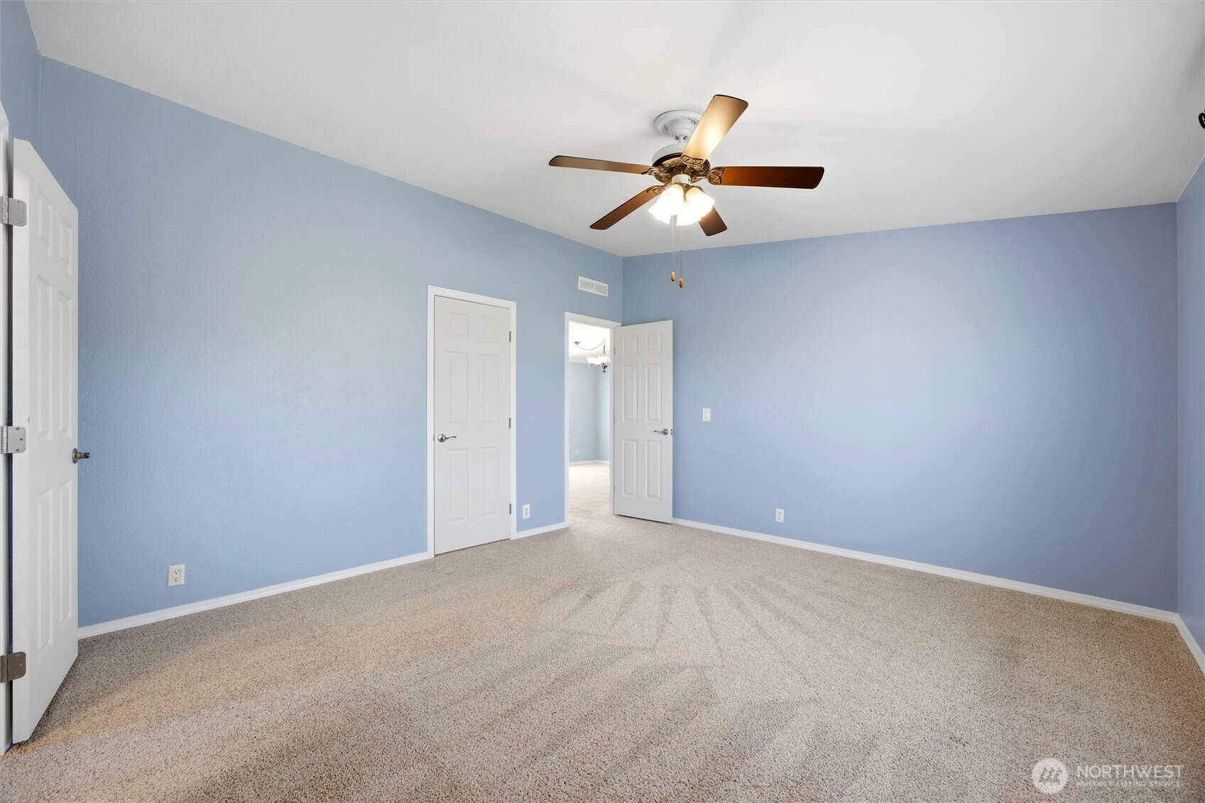 49 Ridgecliff Drive Richland, WA 99352 - Photo 13 of 29 an empty room