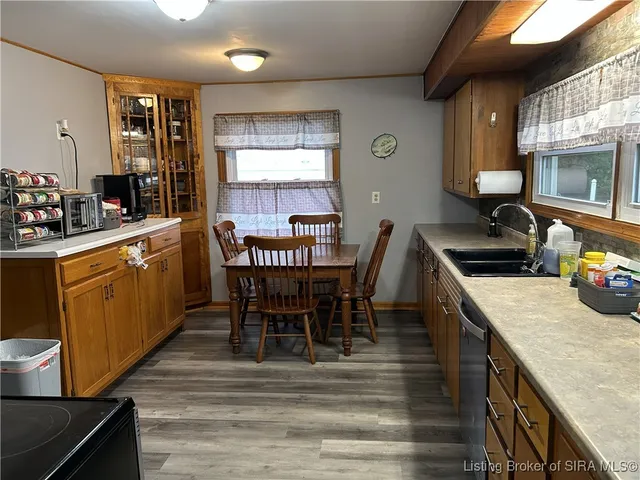 $229,900 | 130 Jessup Lane, Madison, IN 47250