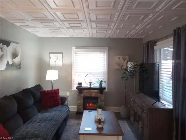 $147,500 | 4004 Dalton Street, Winston-Salem, NC 27105