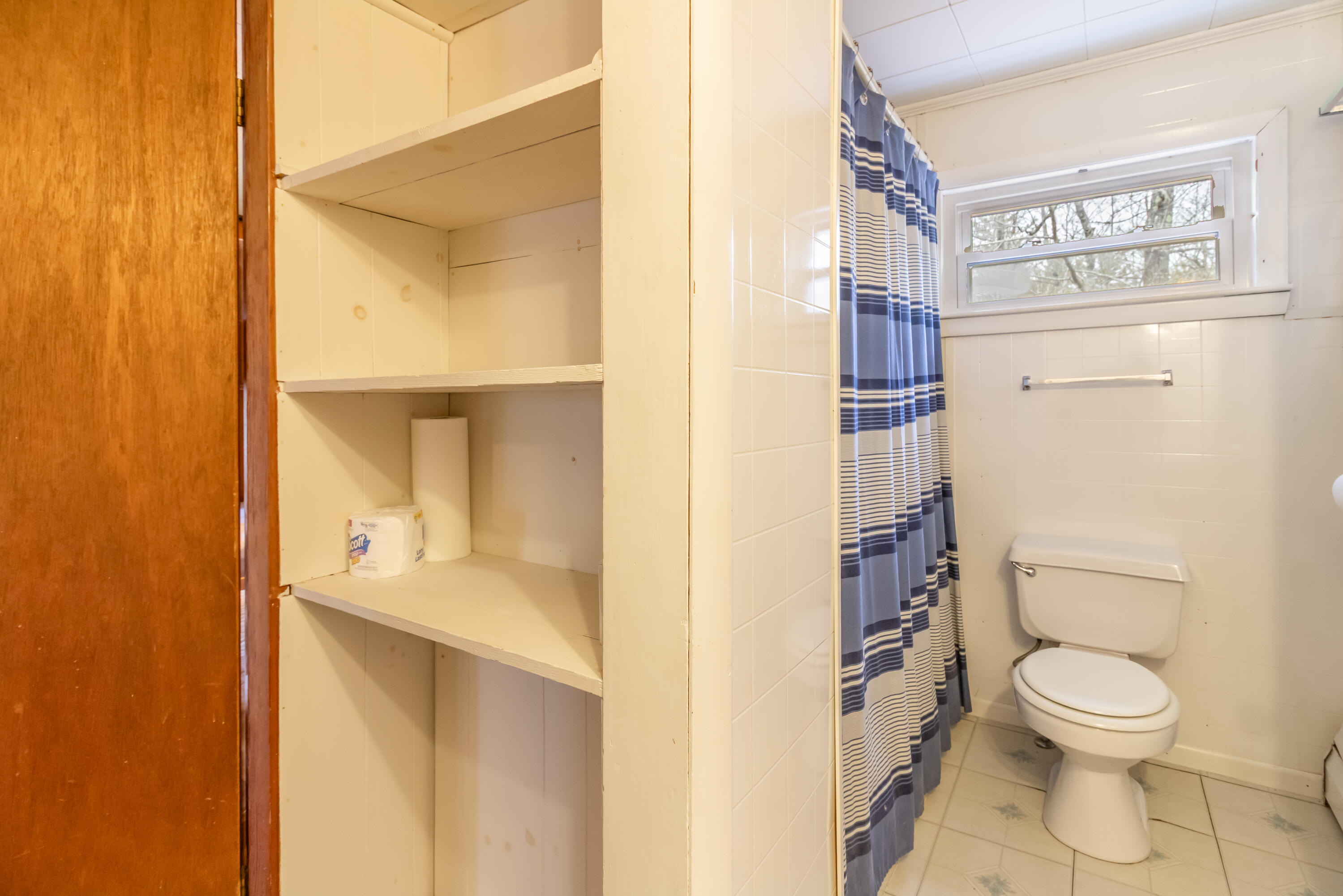 482 Green Lake Road Dedham, ME 04429 - Photo 24 of 39 482 Green Lake Road Interiors-14