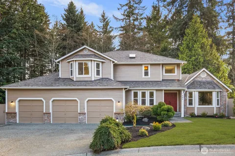 $1,265,000 | 904 187th Place Southwest, Lynnwood, WA 98036