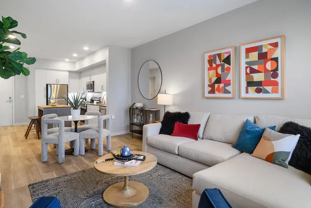 $357,400 | 260 Brooklyn Basin Way, Unit 536, Oakland, CA 94606