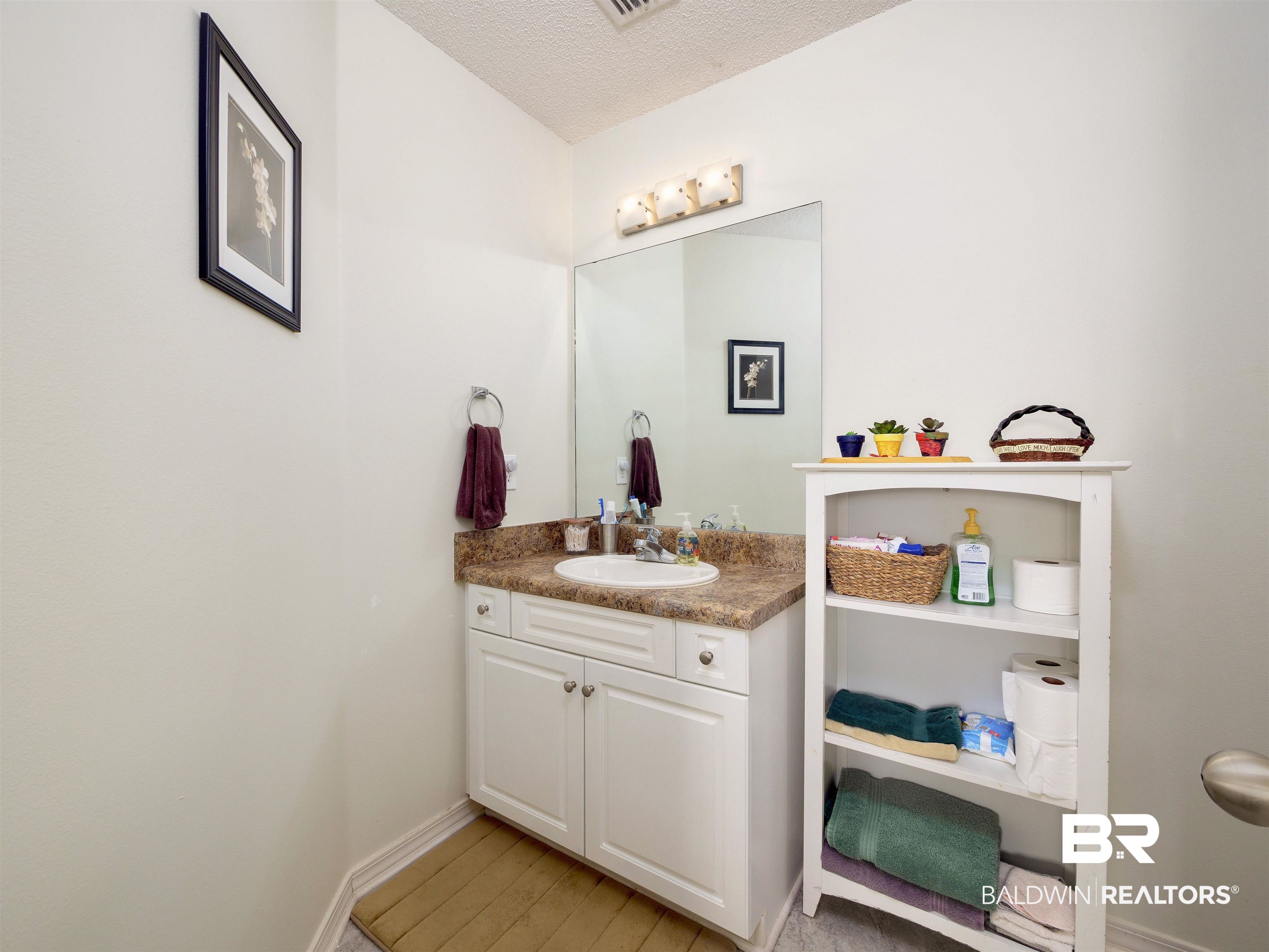 709 West Marigold Avenue Foley, AL 36535 - Photo 11 of 26 Primary Bath