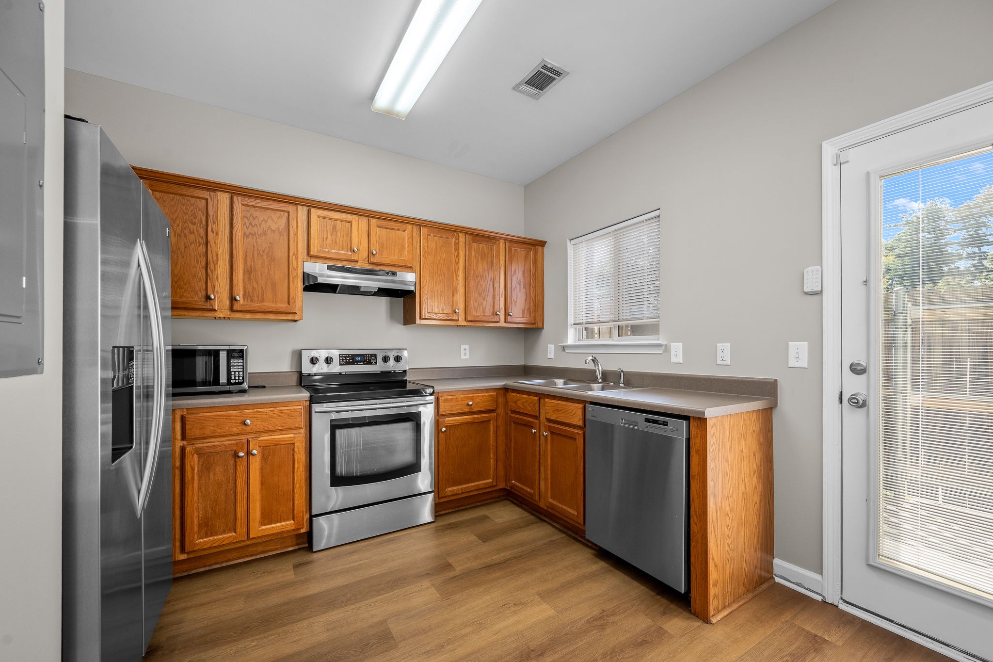 105 4th Avenue, Unit 105 Murfreesboro, TN 37130 - Photo 16 of 47