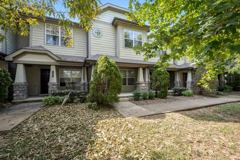 $274,000 | 105 4th Avenue, Unit 105, Murfreesboro, TN 37130