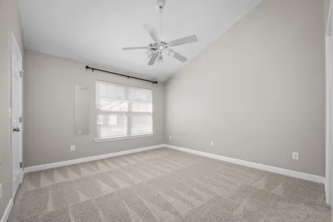 $274,000 | 105 4th Avenue, Unit 105, Murfreesboro, TN 37130