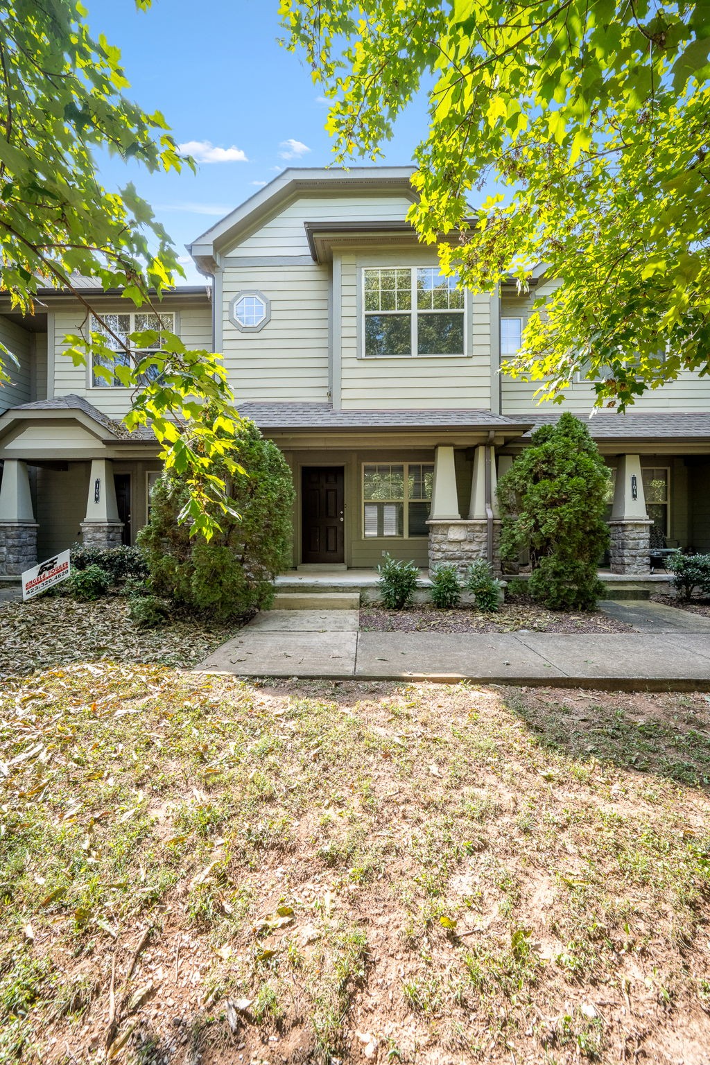 105 4th Avenue, Unit 105 Murfreesboro, TN 37130 - Photo 3 of 47