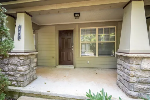 $274,000 | 105 4th Avenue, Unit 105, Murfreesboro, TN 37130