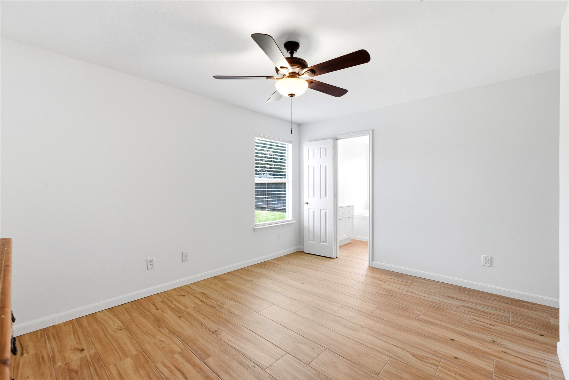 28919 Village Creek Loop Spring, TX 77386 - Photo 20 of 35