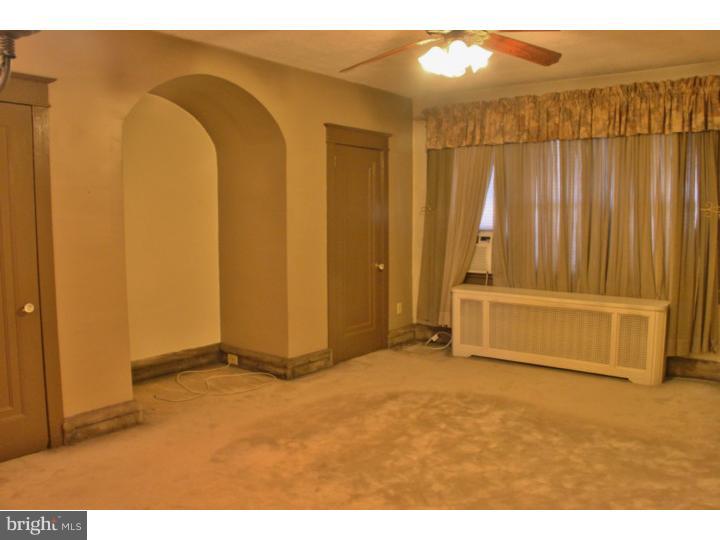 4314 Decatur Street Philadelphia, PA 19136 - Photo 16 of 25 Bedroom - Main