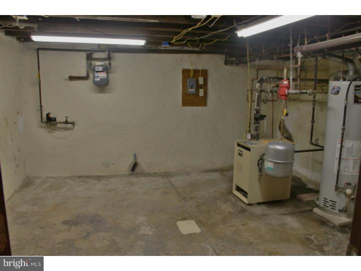 4314 Decatur Street Philadelphia, PA 19136 - Photo 23 of 25 Basement
