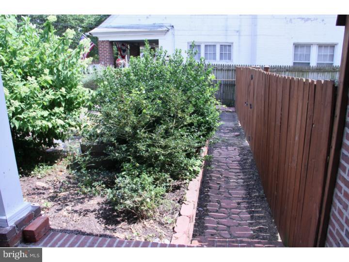 4314 Decatur Street Philadelphia, PA 19136 - Photo 5 of 25 Exterior Side