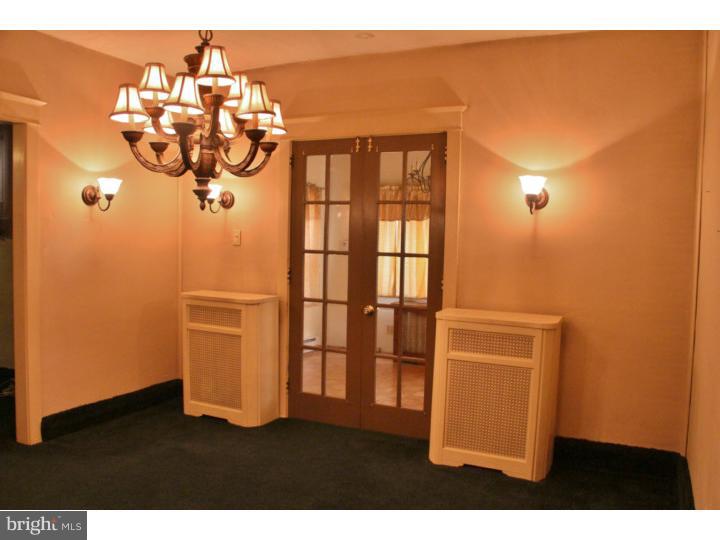 4314 Decatur Street Philadelphia, PA 19136 - Photo 10 of 25 Dining Room