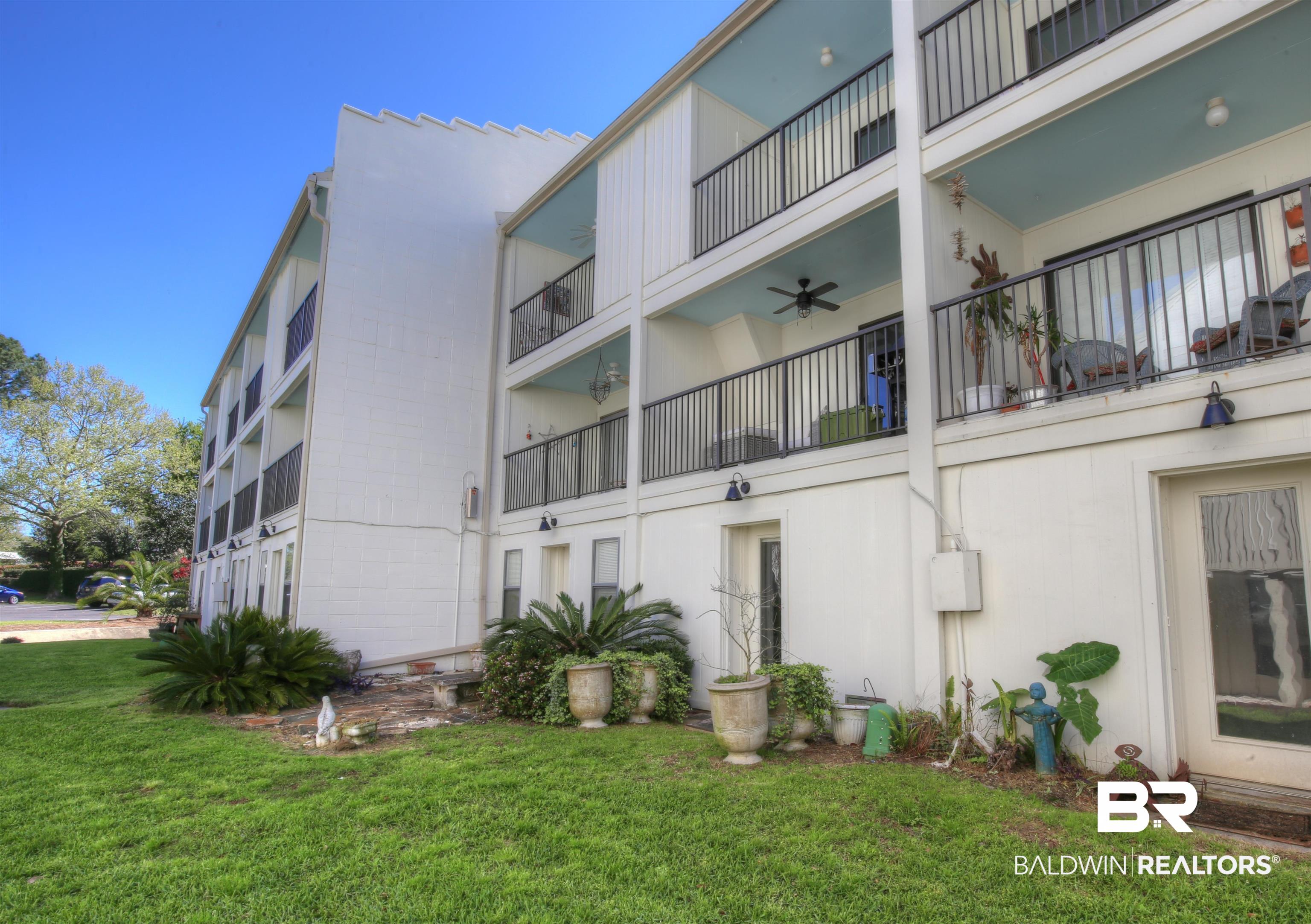 710 South Mobile Street, Unit 34 Fairhope, AL 36532 - Photo 22 of 34