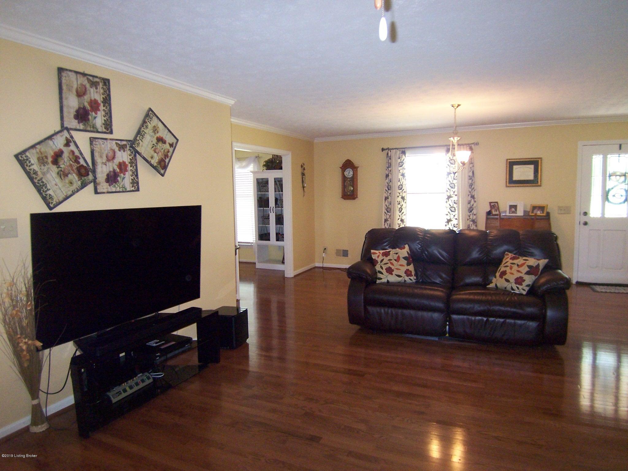 5874 Springfield Road Bardstown, KY 40004 - Photo 6 of 44 4
