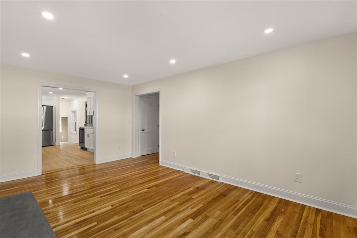 347 Poskus Street Stoughton, MA 02072 - Photo 19 of 34 Gallery Image 19