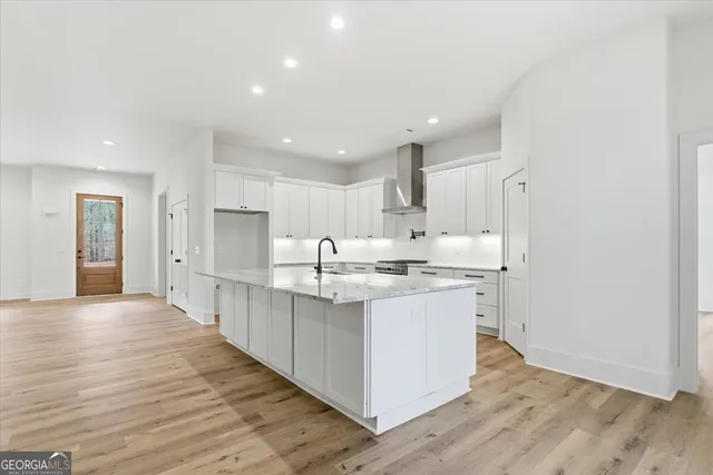 $579,900 | 117 Oak Hill Circle, Eatonton, GA 31024