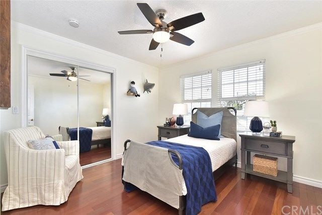 $1,349,000 | 1720 Emerald Cove Way, Seal Beach, CA 90740